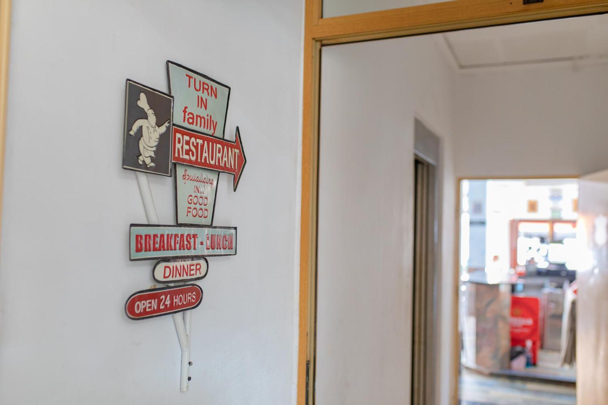 Hostal Virginia Favareta Eksteriør bilde